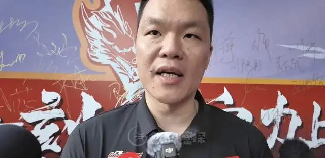 一名内线, 能再次进入