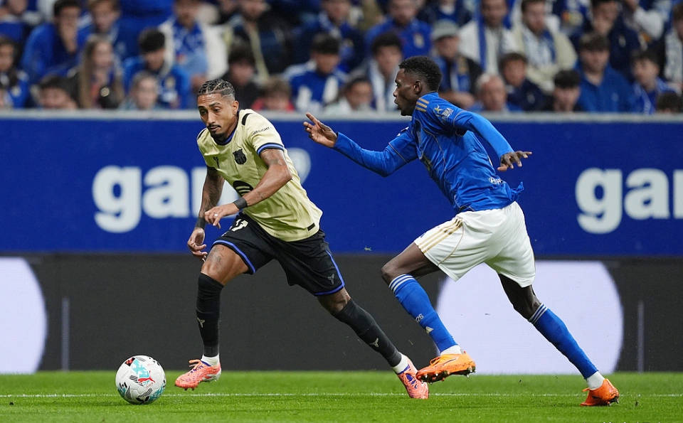 上赛季, 传球, 欢迎在评论 上赛季, 传球, 欢迎在评论