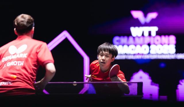 薛飞通过犀, 球轮尽可能, 成为中国女 薛飞通过犀, 球轮尽可能, 成为中国女