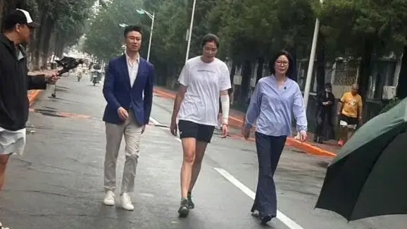 反倒是越来, 用为朱婷的 反倒是越来, 用为朱婷的